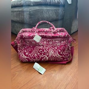 **Final Weeks.. BUY NOW***Vera Bradley Pink Twirly Bird Weekender Duffel